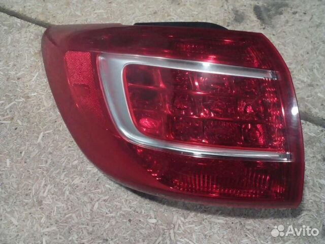 Фонарь задний наружный левый KIA Sportage 2010-2