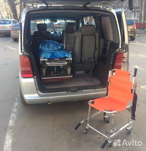 Перевозка лежачих больных и инвалидов