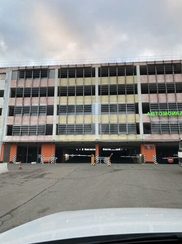 Машиноместо, 17 м²