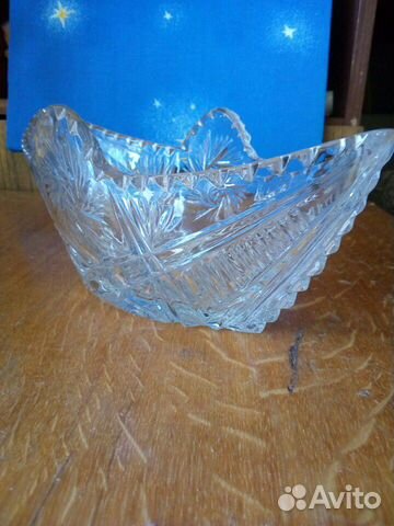 Хрустальная ваза