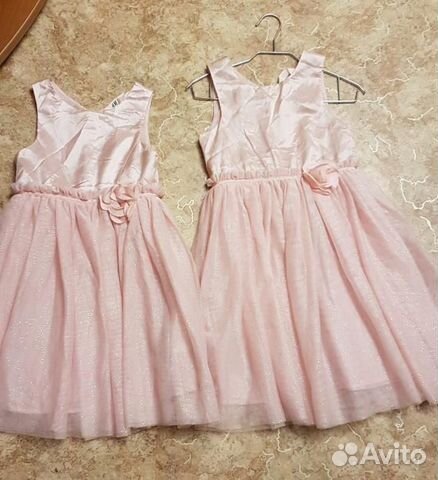 Фирменное нарядное платье