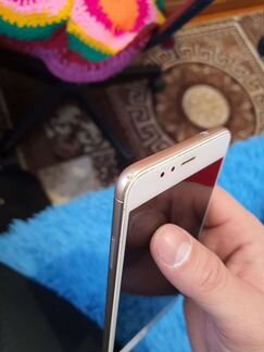 Телефон Meizu м5s