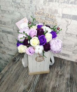 Букеты на 8 марта, дни рождения, праздники