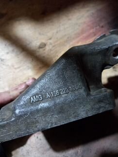 Кронштейн двигателя Mercedes