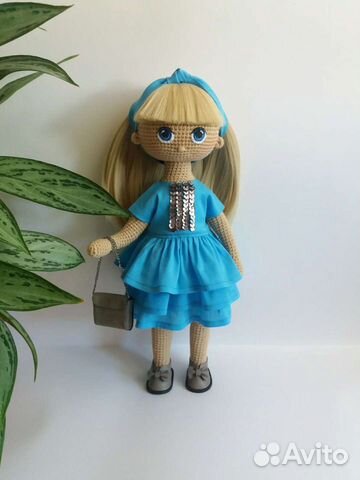 Вязаная куколка