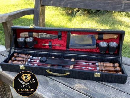 Подарочный шашлычный набор для пикника