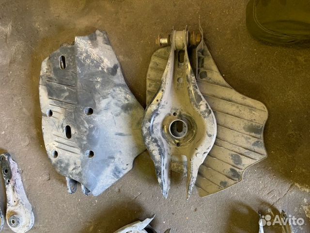 Рычаг подвески нижний Bmw E90 E91 E92 E93 E81