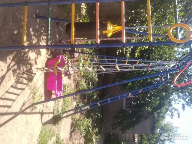 Уличная игровая площадка. Спортивный комплекс