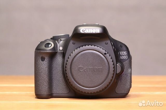 Фотоаппарат Canon 600D Body