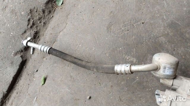 Трубка кондиционера Мерседес w204 c204 w212 E212