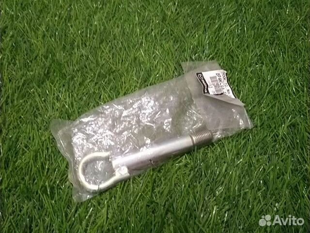 Буксировочный крюк мазда