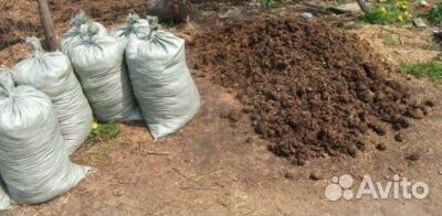 Чернозем/плодородный грунт/перегной/навоз