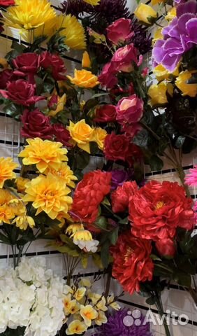 Искусственные цветы.Розы