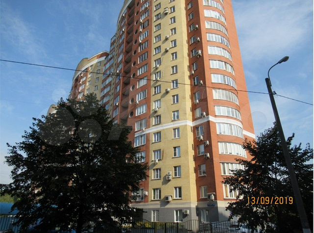 Комната 30 м² в 2-к., 18/20 эт.