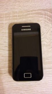 Samsung Galaxy Ace - смартфон в хорошем состоянии