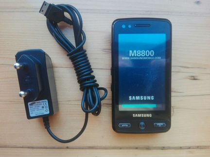Телефон Samsung M8800