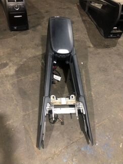 Подлокотник Mercedes-Benz Ml-Class W164 OM642.940