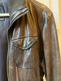 Кожаная куртка armani