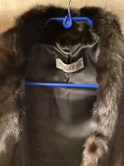 Шуба из норки с чернобуркой