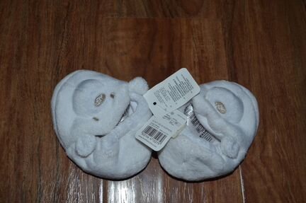 Пинетки и шапочка Mothercare (новые)