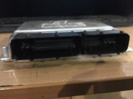 Блок управления двигателем Ауди А4 3B0907552L
