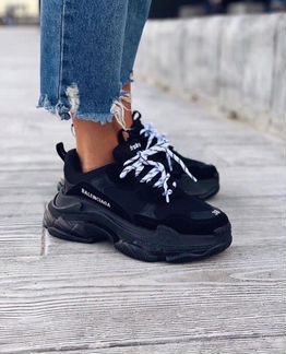 Balenciaga Triple S