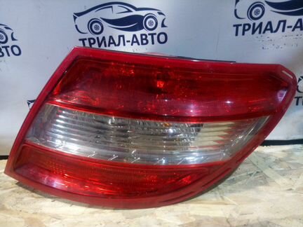 Фонарь правый Mercedes C-Class W204 20 kompressor