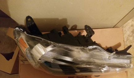 Фара передняя Mitsubishi Lancer 10 2007-2015