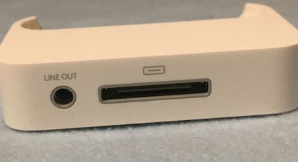 Док-станция Apple iPhone / iPod