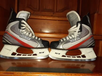 Коньки хокейные Bauer