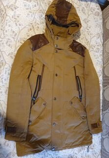 Куртка-пуховик