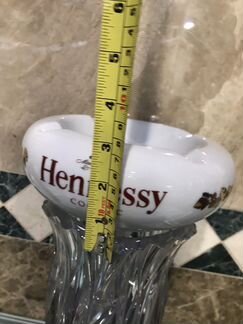 Большая фарфоровая пепельница для сигар hennessy