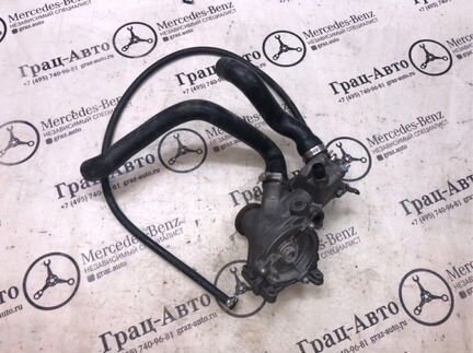 Помпа Mercedes-Benz E-Class W124