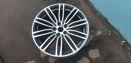 Bmw 5 диск r19