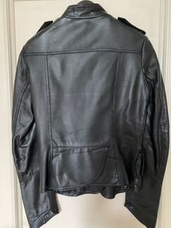 Кожаная куртка женская