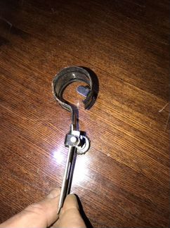 Скоба для диапроектора