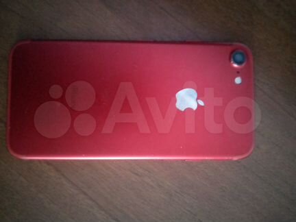 Телефон iPhone 7