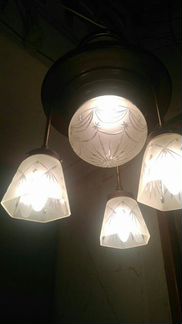 Старинная люстра