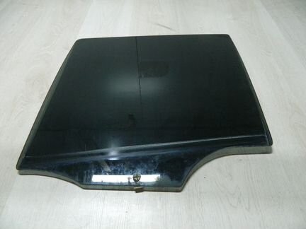 Стекло заднее левое Mercedes w163