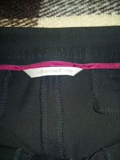 Женские брюки фирмы 