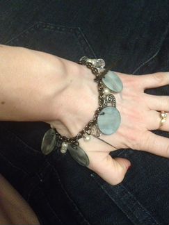 Браслет с перламутром