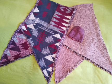 Женские шарфы (палантины) и шапка