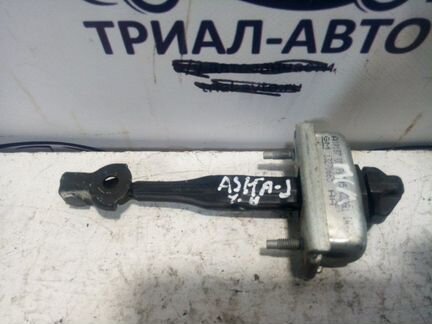 Ограничитель двери передний Opel Astra J 2009-2015