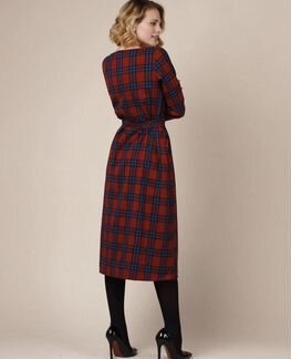 Платье в клетку