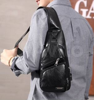 Мужская сумка через плечо