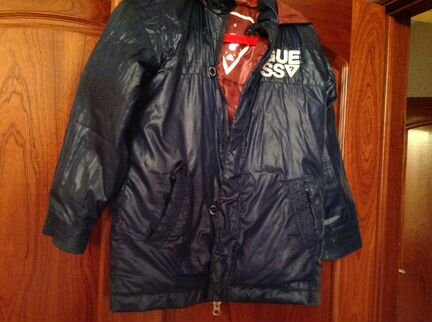 Продам пуховик Guess, р-р 6-8-10 лет, США