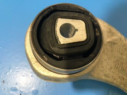 Рычаг подвески передний правый Bmw 7-Я Серия F02