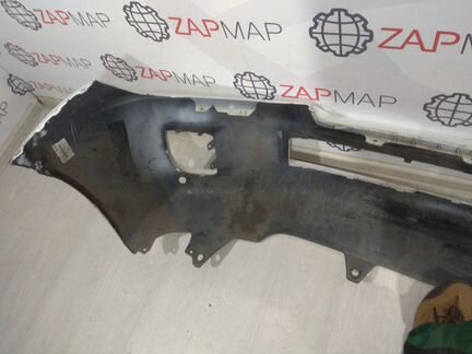 Бампер передний Toyota Land Cruiser J200
