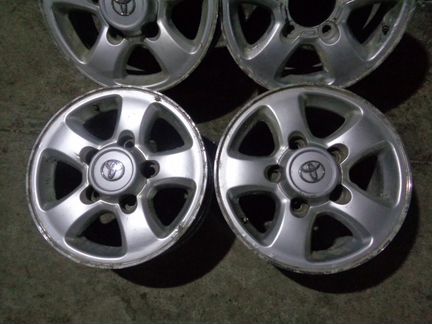 16 литье Тойота 5 * 150 8j et 60 dia 106.1