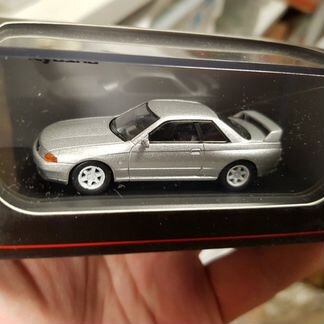 Nissan Skyline GT-R BNR32 Kyosho 1:64резина